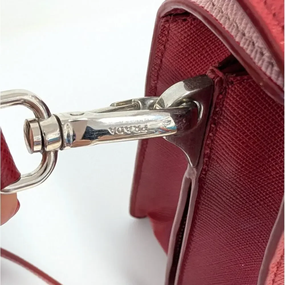Prada Saffiano Leather Shoulder Bag Limited Edition Pop Art Portrait Red/Pink - Picture 9 of 16